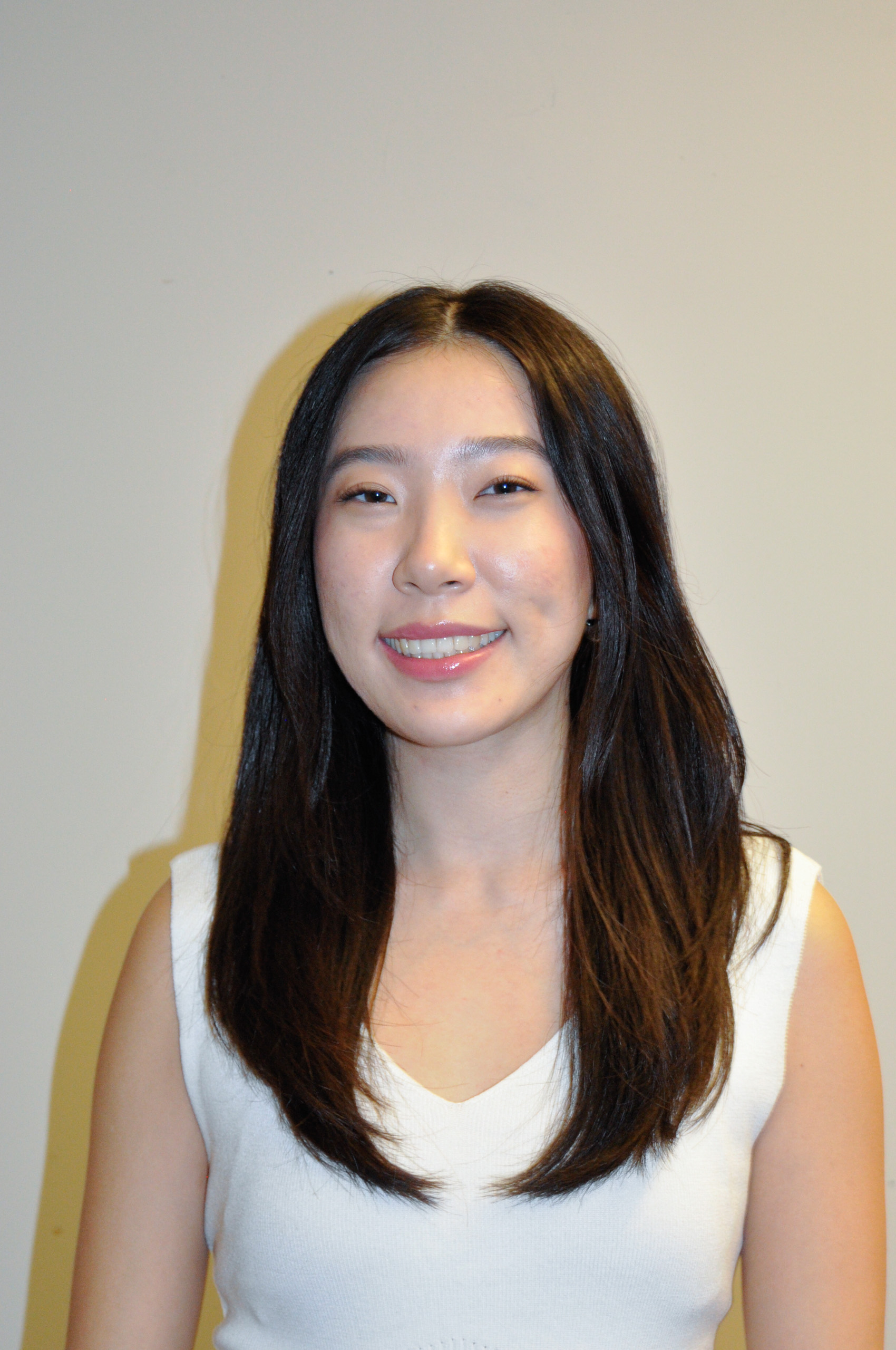 Headshot of Benita Cui