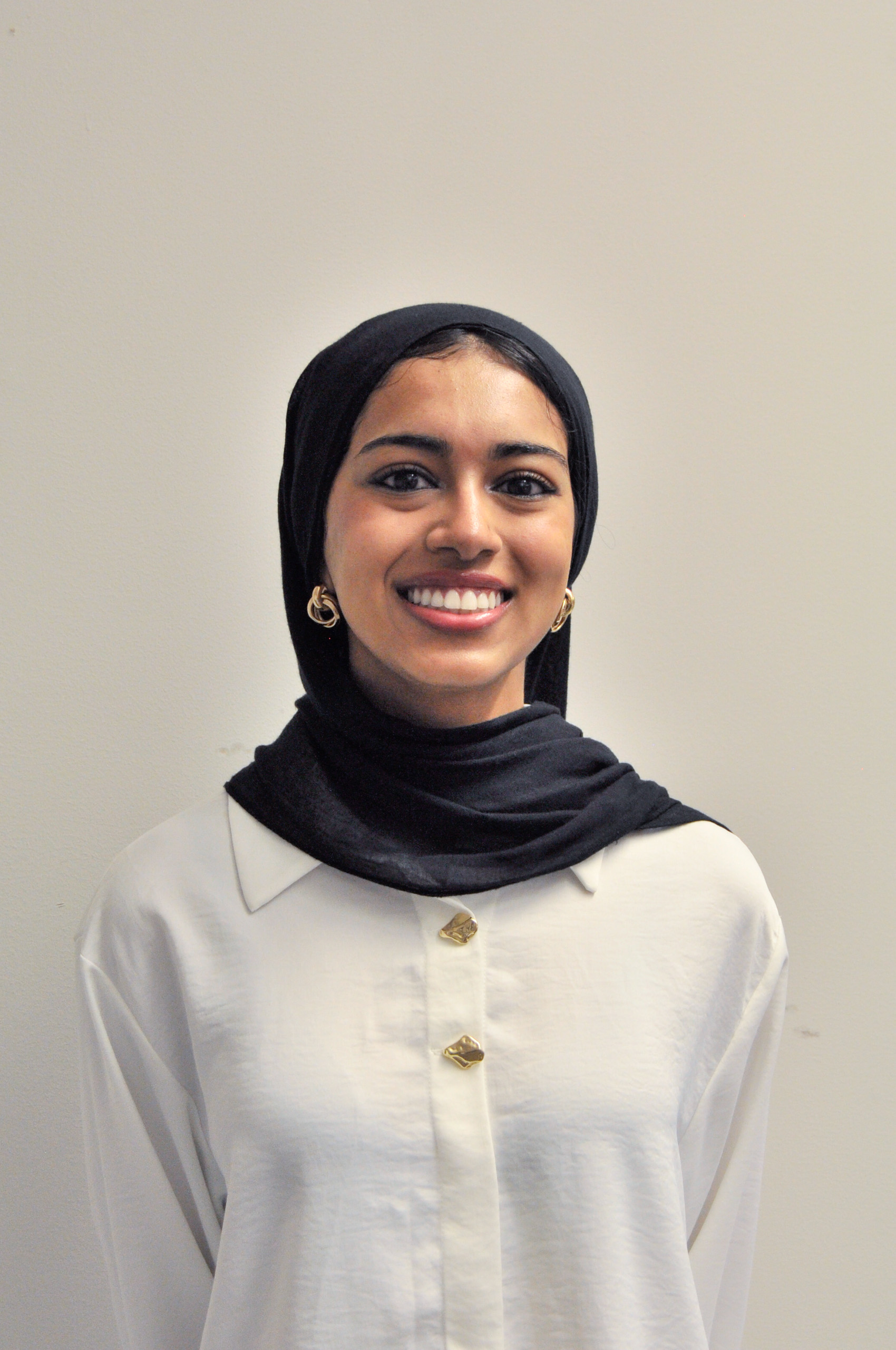 Headshot of Hafsa Mansoor